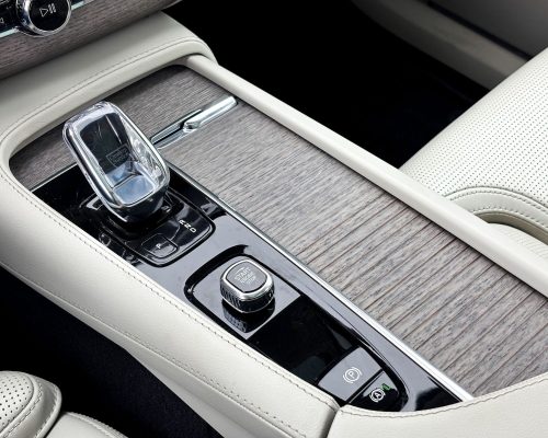 96a3ad7c-dcbd-438d-841d-29d4c7100bcc